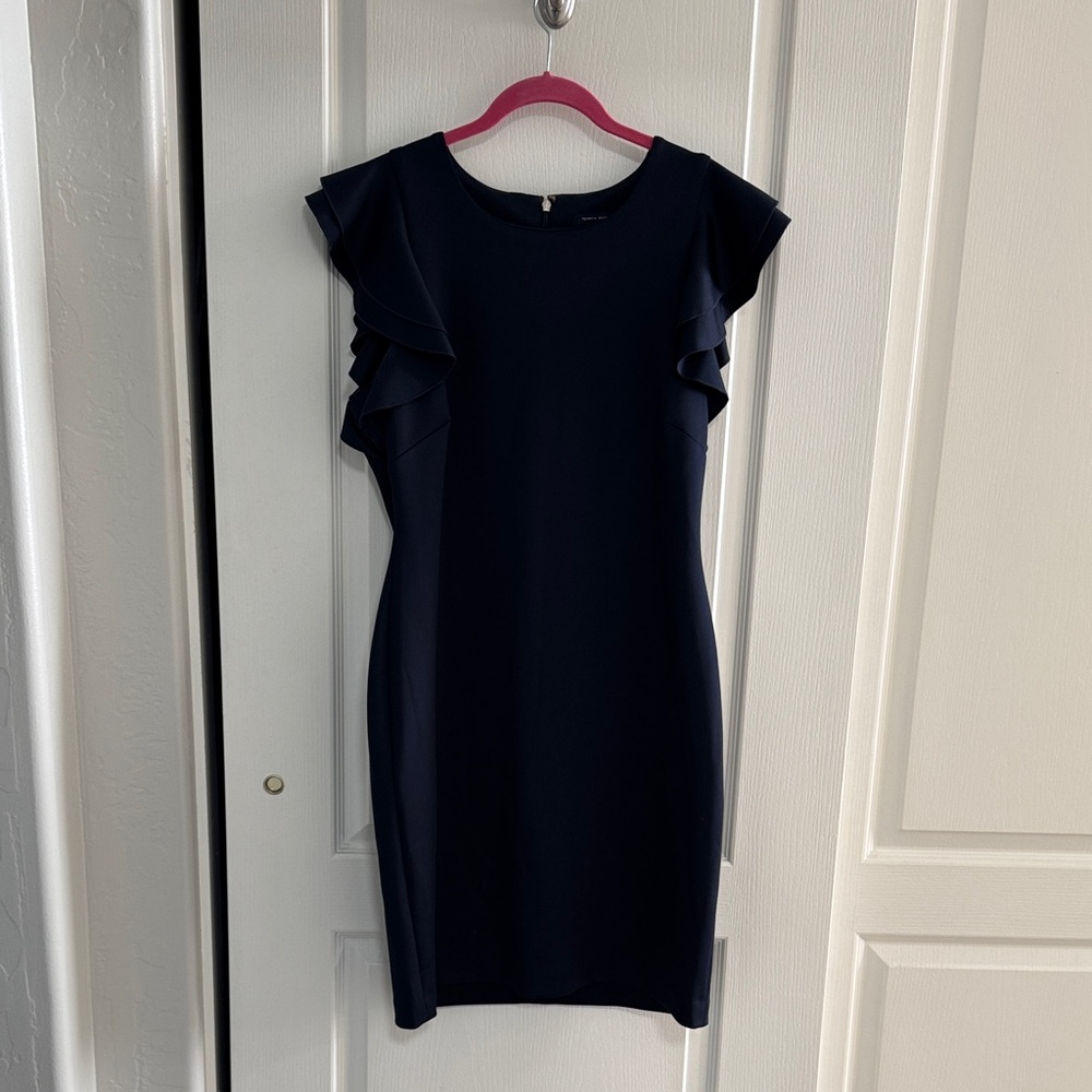 Tommy Hilfiger navy dress size 14 in excellent used condition